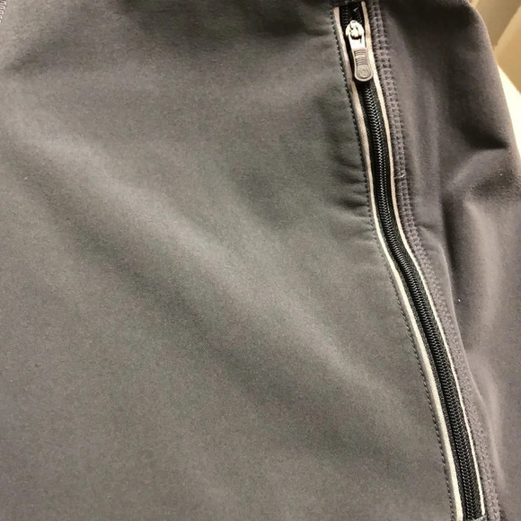 Lululemon Grey Pants Size 6 - Picture 4 of 4